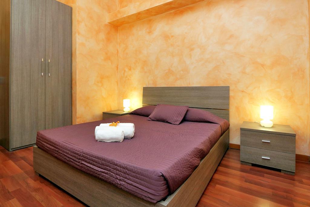 Apartmán Lucky Domus Esquilino Řím Pokoj fotografie