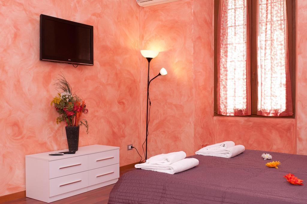 Apartmán Lucky Domus Esquilino Řím Pokoj fotografie