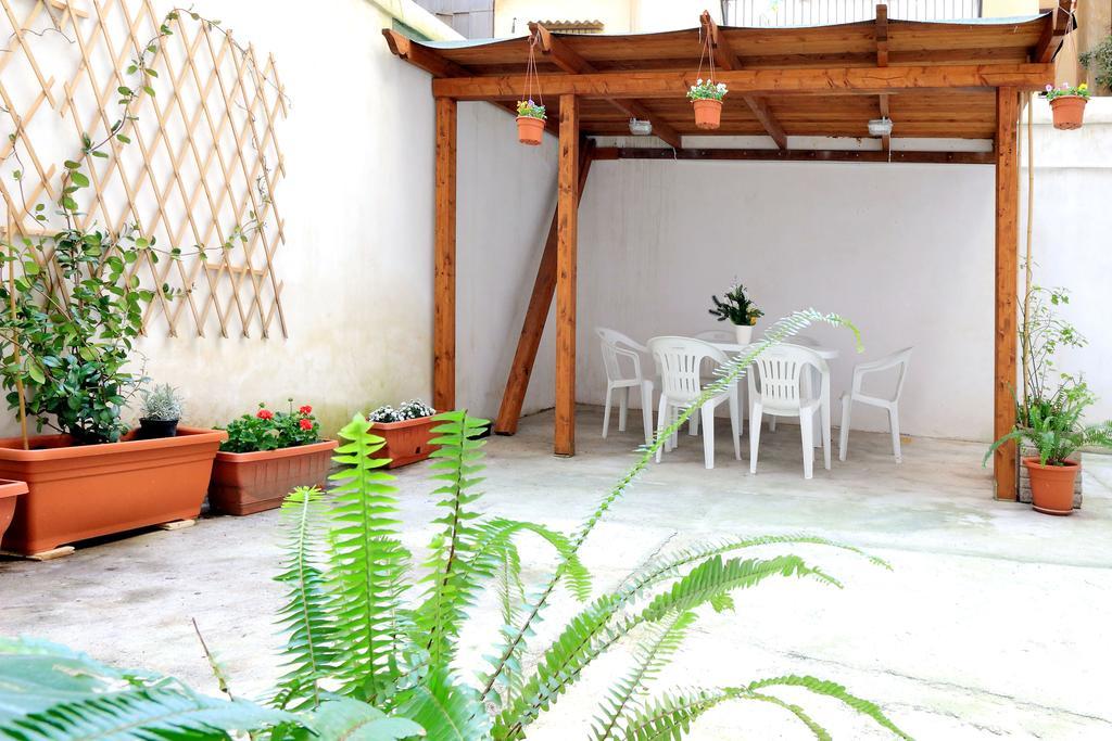 Apartmán Lucky Domus Esquilino Řím Pokoj fotografie